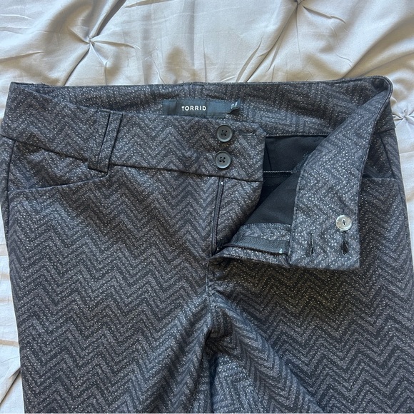 Torrid Patterned Pants - Picture 8 of 8